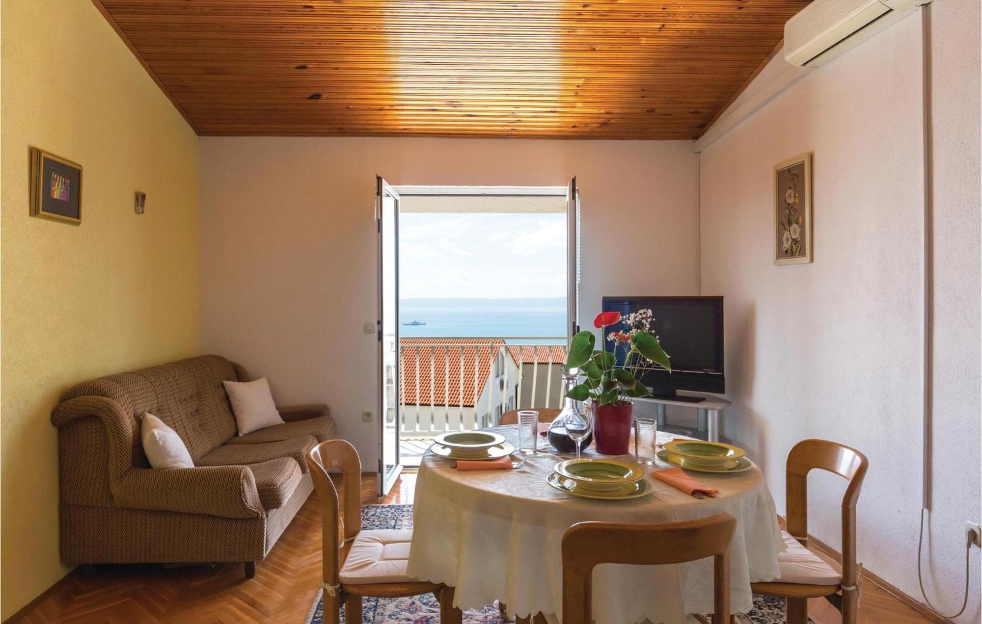 Nice Apartment In Makarska With House Sea View Экстерьер фото